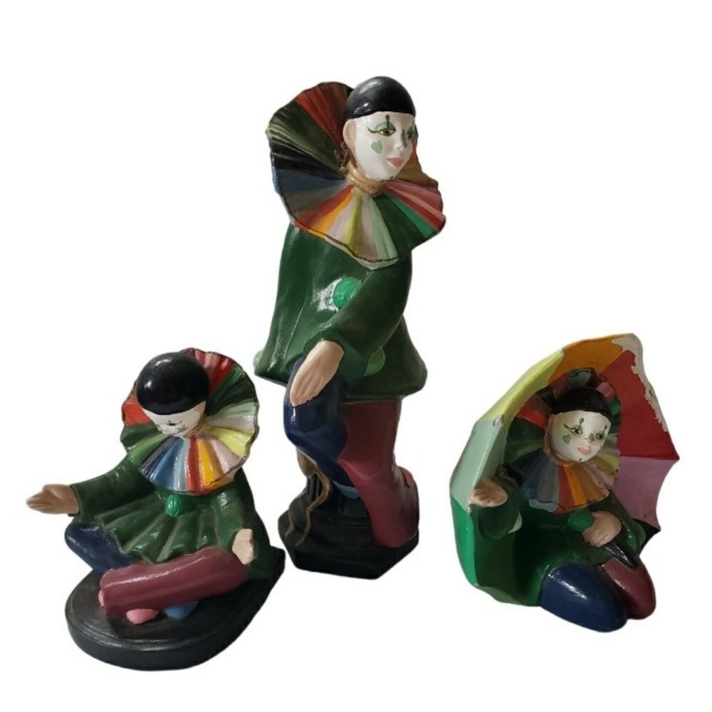 Clowns (3)  